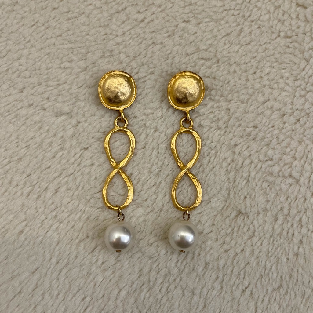 Gold Tone Earrings Gold Tone Earrings
